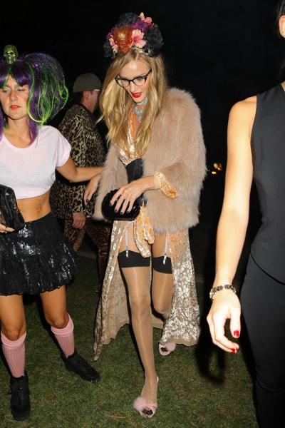 10P Rosie Huntington Whiteley wearing hot lingerie and stockings at Halloween party 