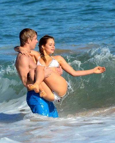 12P Samara Weaving bikini nip slip on the set of 'Home and Away' 