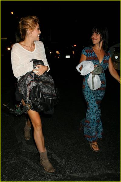 10P Miley Cyrus braless showing pokies at the photoshoot in Malibu