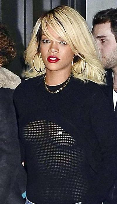 10P Rihanna showing her nice boobs in fishnet see thru top