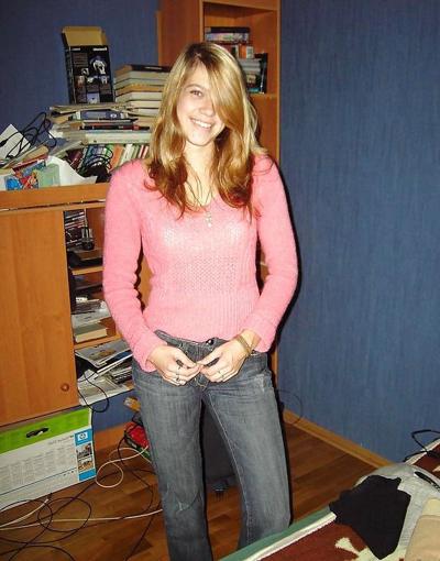 6P German teeny Svenja, before and after shaving