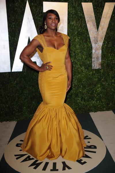 16P Serena Williams busty  booty wearing sexy yellow dress at Vanity Fair Oscar Part