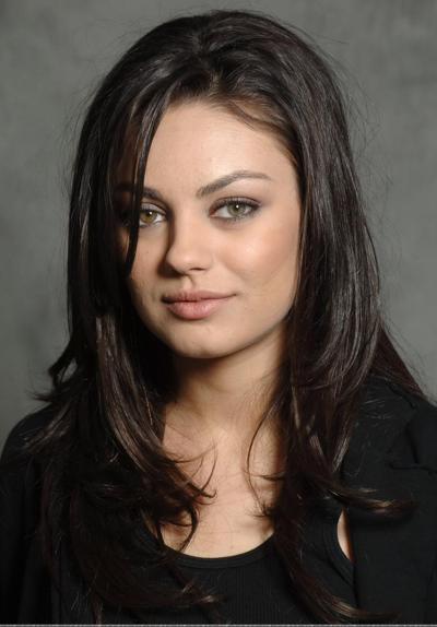 16P Mila Kunis paparazzi ass photos at Christian Diors yacht in Paris,and out on a d
