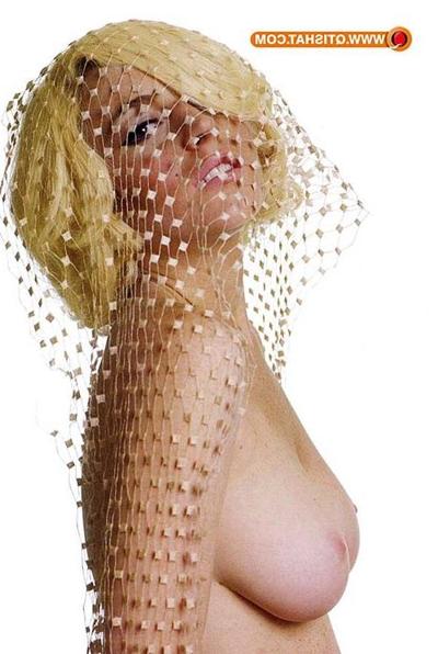 16P Lindsay Lohan finally exposing totally nude body and topless photos
