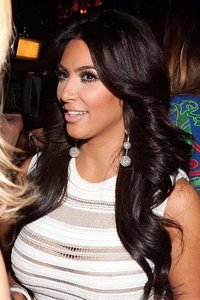 16P Kim Kardashian celebrating her birthday and exposing huge boobs