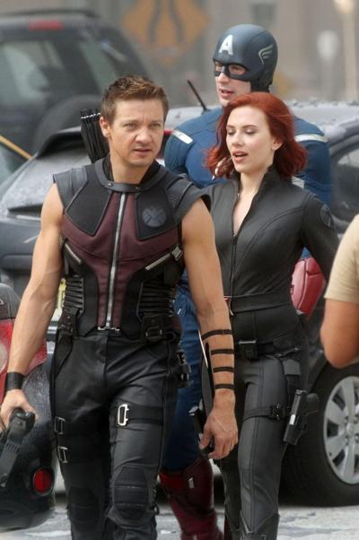 16P Scarlett Johansson leaked personal nude pics made by the cell phone