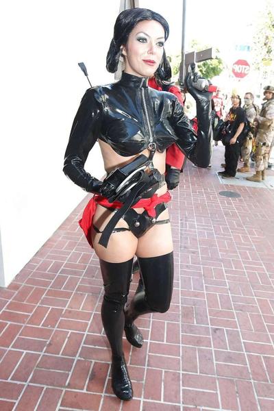 16P Adrianne Curry sunbathing topless and posing in fuckme boots