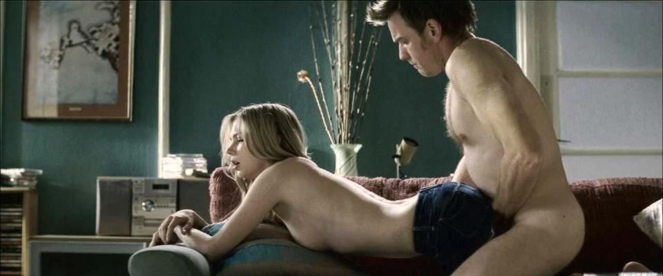 16P Michelle Williams showing her nice boobs and fucking hard from behind in movie