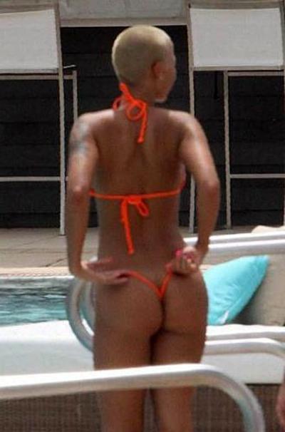 10P Amber Rose showing their super sexy ravishing body and pick