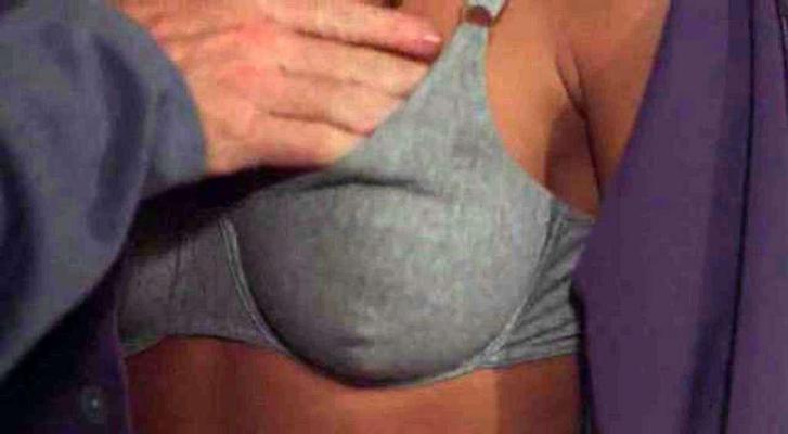 16P Carmen Electra exposing her huge boobs and nude in movie
