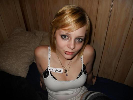 21P AMATEUR TEEN 18