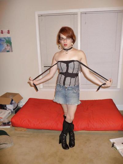 23P SISSY TRAP - MIA