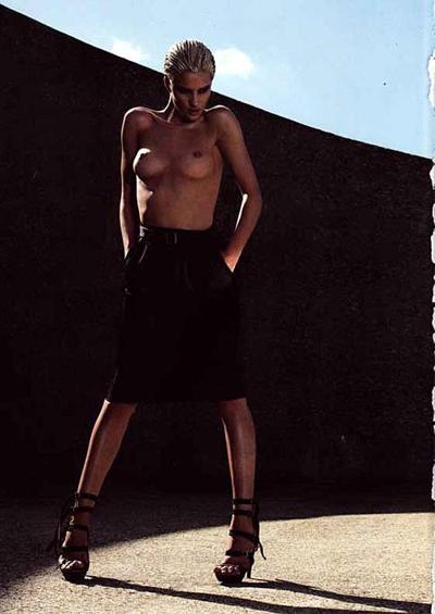 11P Rosie Huntington showing her nice tits in some nude photoshoot