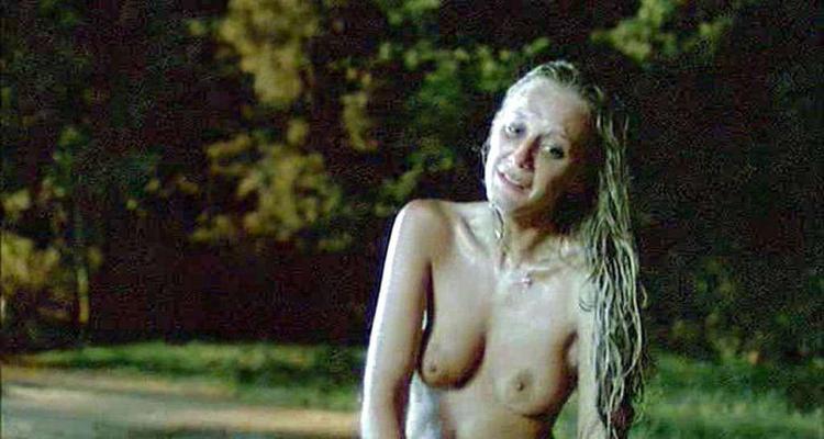 10P Ludivine Sagnier showing her nice big tits in nude movie caps