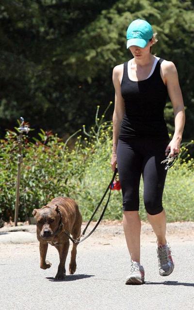 9P Jessica Biel showing her pussy and tits and fucking hard
