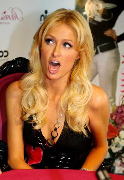 15P Celebrity babe Paris Hilton amazing ass in upskirt pictures