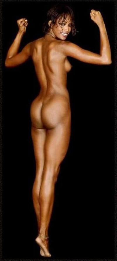 16P Naomi Campbell showing hairy pussy and tits and bikini posing