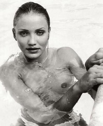16P cameron diaz topless candids and nipple slips