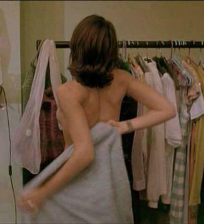 16P Lovely celebrity star Jessica Alba showing her perfect body