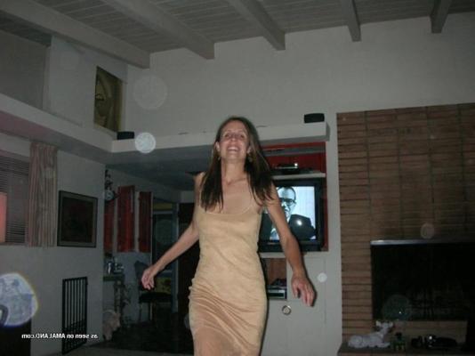 6P Collection of a slutty MILF spreading her legs for her hubby
