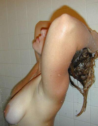 15P Fotos de una MILF traviesa que se desnudó frente a la cámara