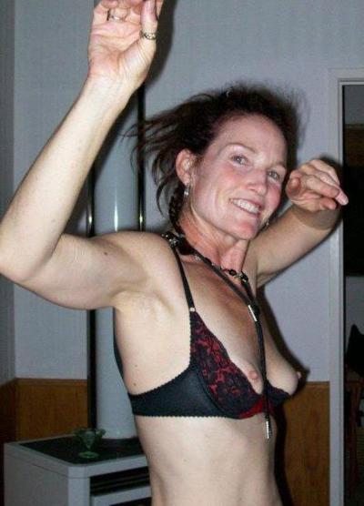 15P Photos of my favorite kinky MILFs