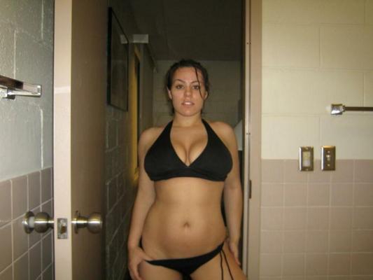 15P Teenie BBW Girls posing for pics