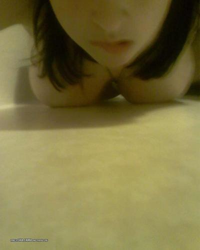 15P Busty emo chick naked