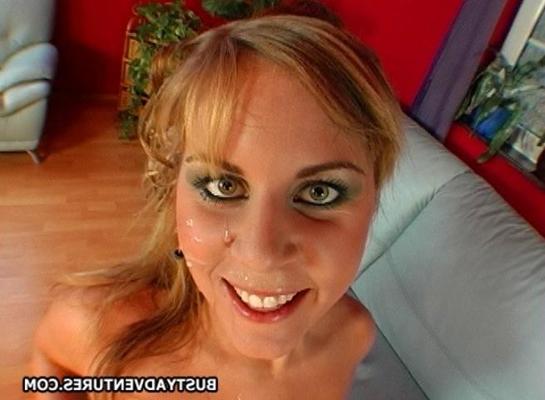 16P Подражательница с большой грудью сосет большой член и получает приз