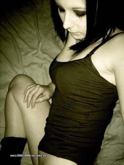 14P Nice selection of steamy hot amateur scene girlfriends