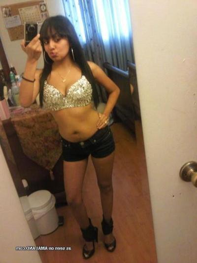 14P Compilation of an amateur petite chick in various outfits