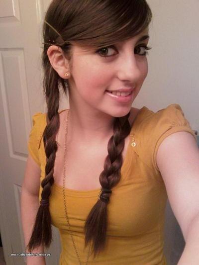 10P Self-shot pic compilation of naughty amateur teens