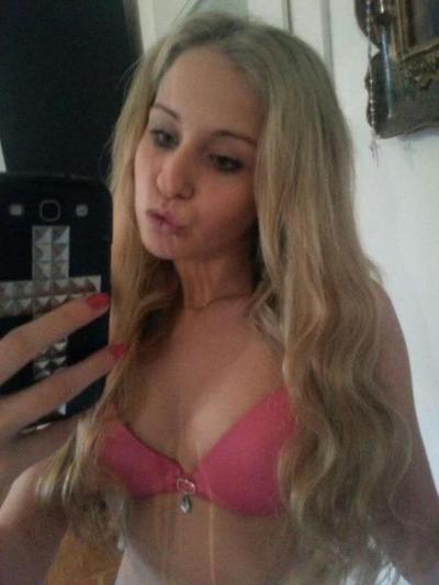 14P Hottie flaunts her tight body in various sexy outfits