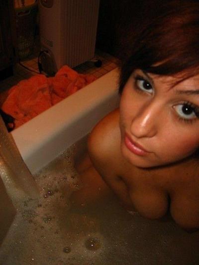 18P Sexy photos of my hot and naughty babe