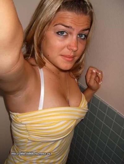 16P Pictures of a selfshooting vain prom queen