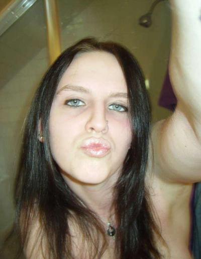 16P Sizzling collection of Jessica's hot amateur selfpics