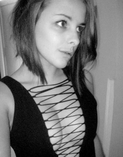 15P Gallery of horny girls part 2
