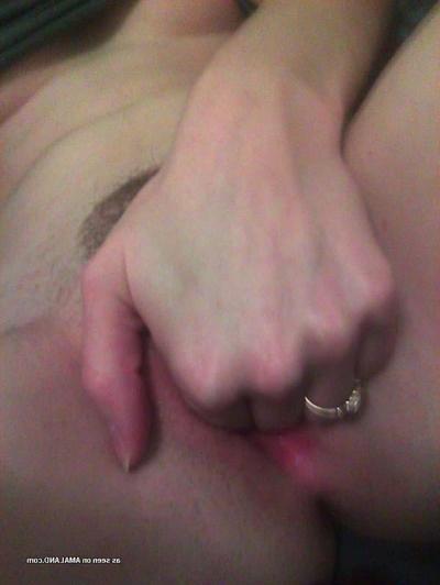 16P Collection of a group of amateur naughty GFs masturbating