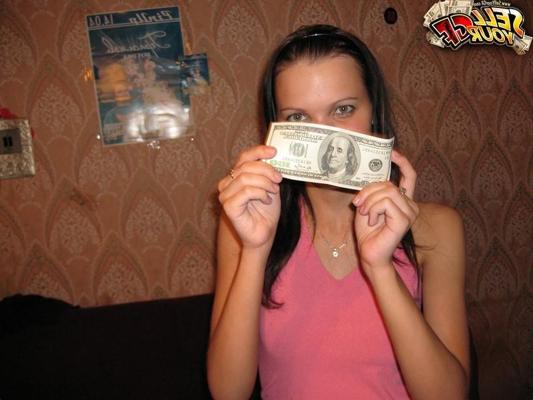 16P Fine teen sucks her boyfriend while fucking a stranger for money