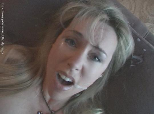14P Esposa Cougar com grandes mamas punheta e sexo peitinho
