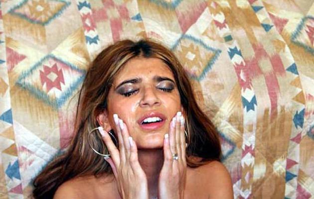 15P After sucking latina gets loads of cum on her pretty face