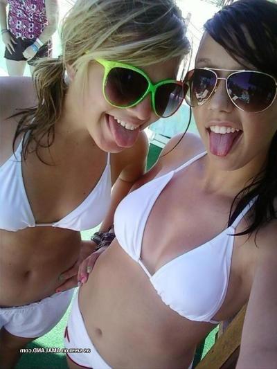 10P Nice steamy hot collection of amateur non-nude cuties