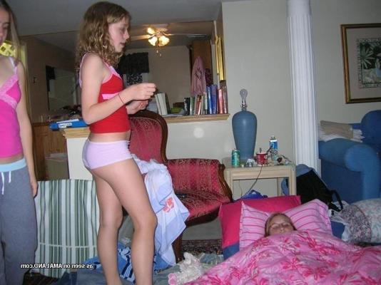 13P Sexy non-nude playful kinky amateur honeys posing