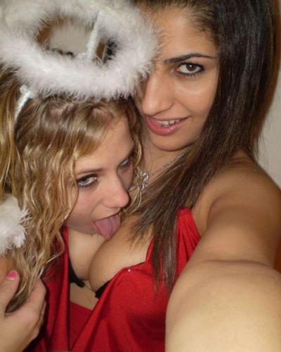 15P Crazy Drunk Chicks Party And Flash Perky Tits