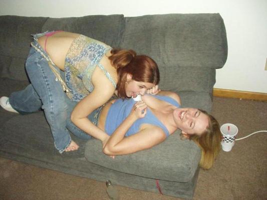 15P Really drunk amateur girlfriends going wild