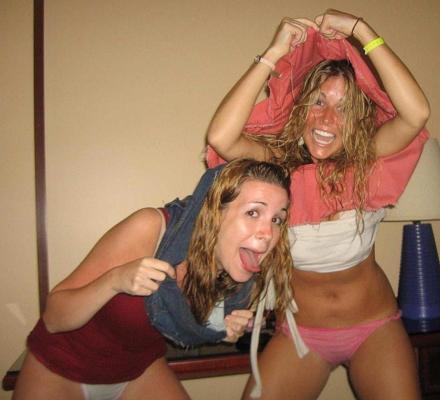 15P Real drunk amateur girlfriends going wild