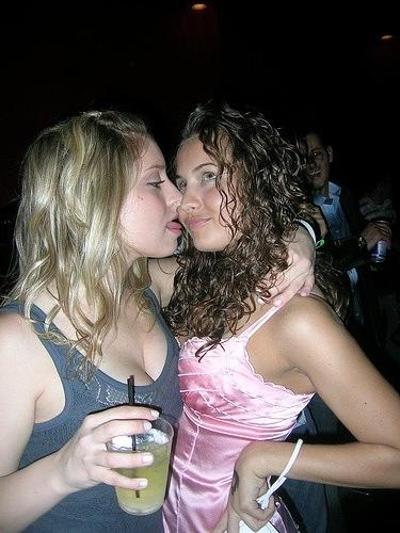 9P Awesome Drunk College Girls flashing impossibly perky tits