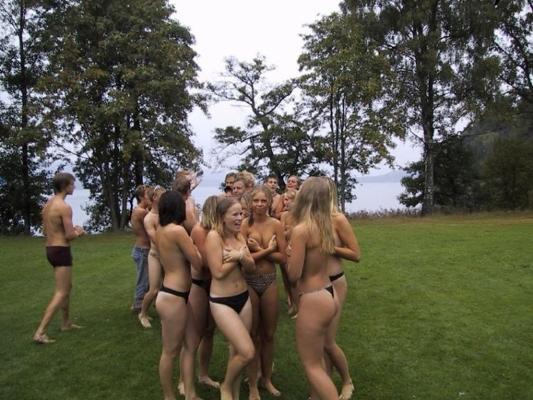 15P Drunk Wet Tee Shirt Contest Chicks Flashing Tender Tits