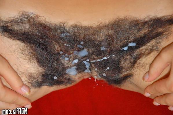 16P Horny babe with huge hairy pussy fucked and cumshot on bush