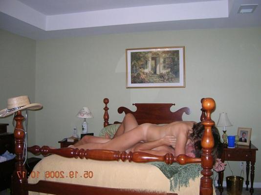 15P Many hottest amateur teens and babes posing on camera